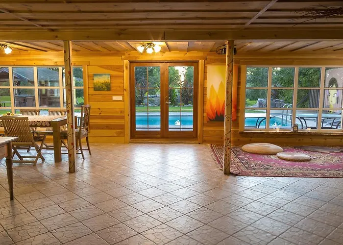 컨트리하우스 Tuisuliiva House